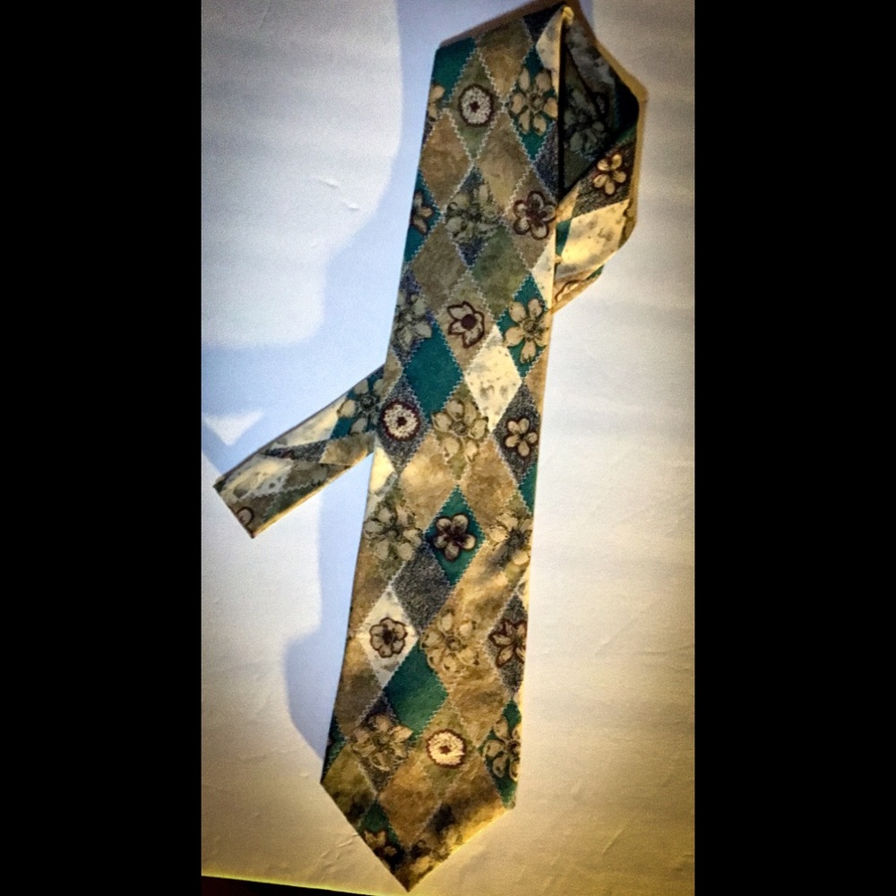 Alexander LLoyd Tie